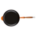 Patelnia z Drewnianą Rączką Żeliwo Le Creuset 28cm, płomienna
