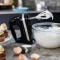 6-biegowy mikser ręczny KitchenAid 5KHM6118EOB czarny