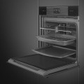 Piekarnik elektryczny z funkcją pary Smeg SOP6102S2PB3 czarny