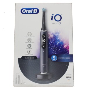 Szczoteczka elektryczna Oral-B iO7 black