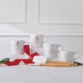 Kubek Le Creuset Noel Mikołaj 350ml biały