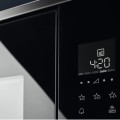 Kuchenka mikrofalowa do zabudowy Electrolux LMS2203EMX