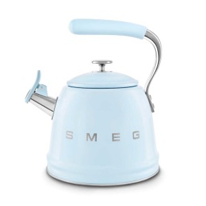 Czajnik z gwizdkiem Smeg WKF01PB, pastelowy błękit