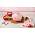 Brytfanna Le Creuset w Kształcie Serca z Uchwytem do Pokrywki Serce 20 cm  1.9L shell pink