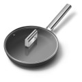 Patelnia Smeg o średnicy 20cm FPF2002BLM Czarny mat