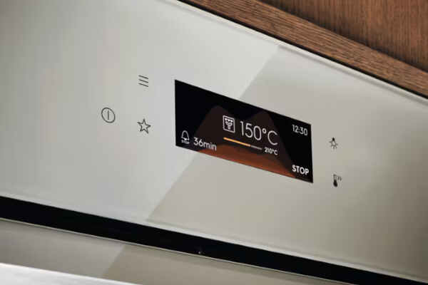 Piekarnik Electrolux LOE8F38V (1).JPG