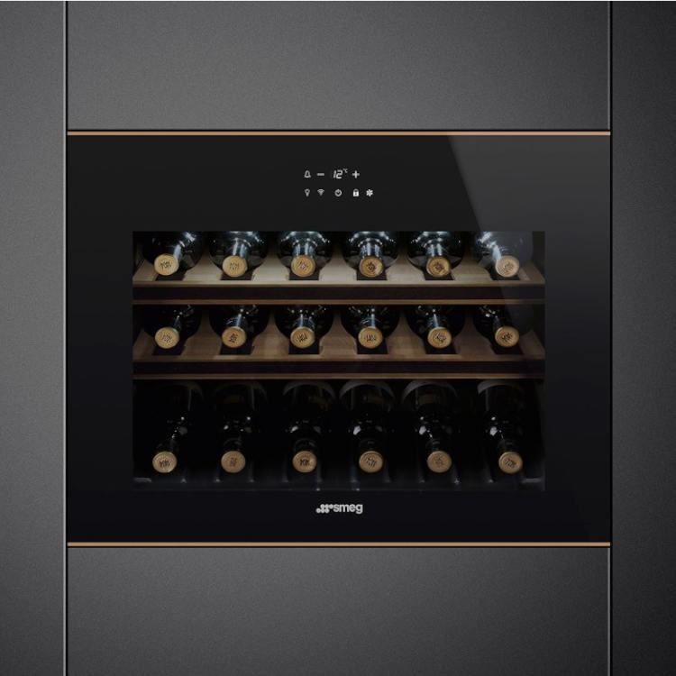 Chłodziarka na wino Smeg CVI638RN3, linia Dolce Stil Novo