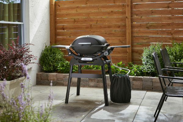 Grill gazowy Weber Q2200N ze stojakiem, 1501094